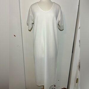 Crescent Drive White V-Neck Maxi Dress